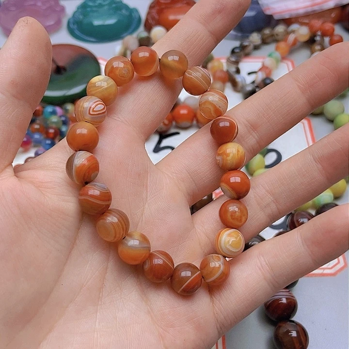 【闪购商品】玛瑙/玉髓未镶嵌珠宝半成品小***室