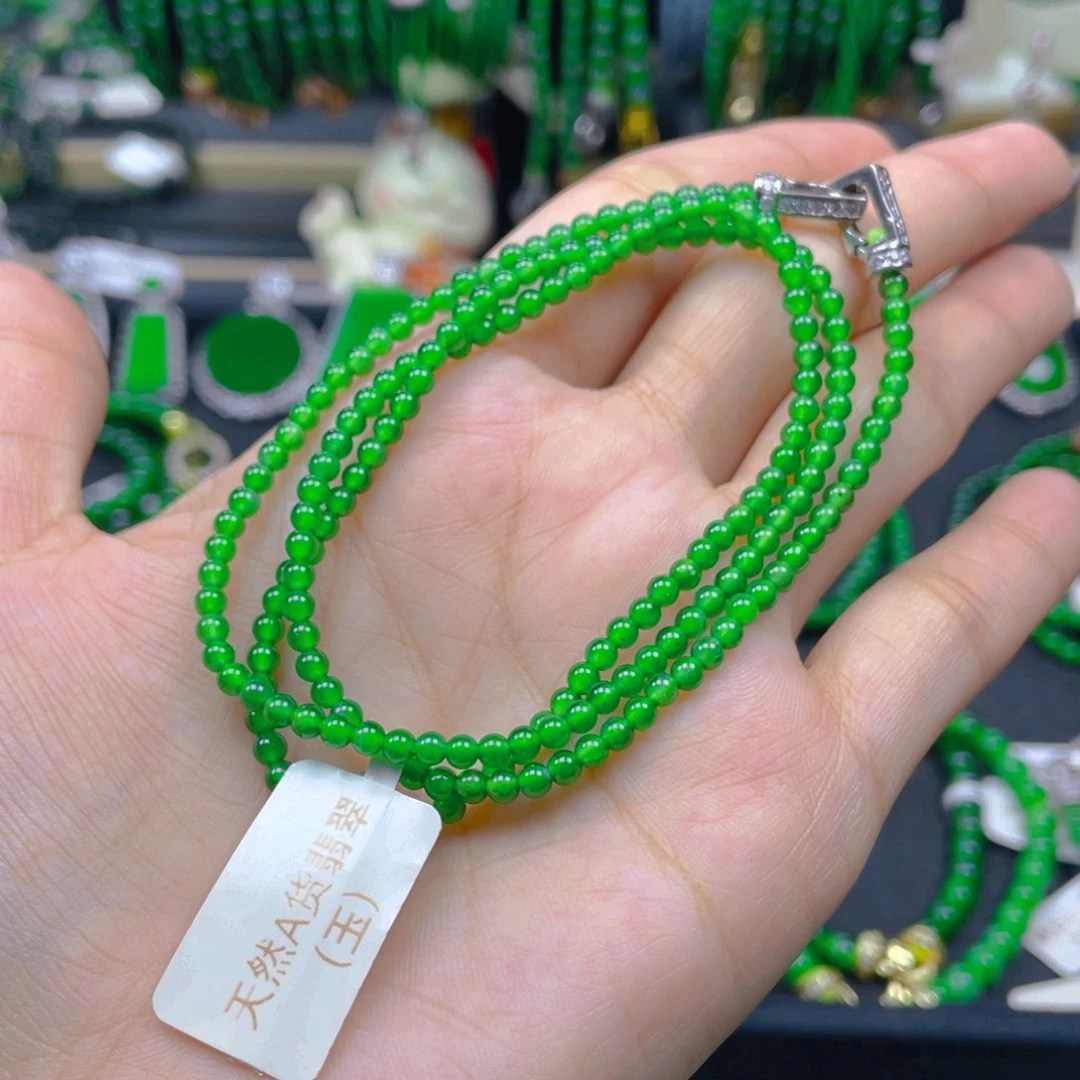 颈饰未镶嵌翡翠正阳绿3
