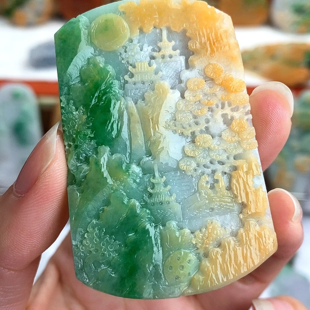 漫***路定制翡翠未镶嵌翡翠
