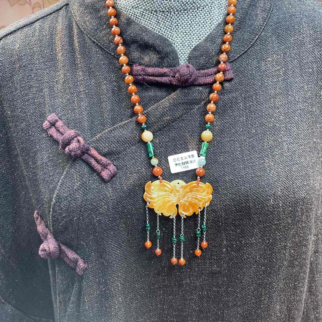 【闪购商品】吊坠(赠链)未镶嵌翡翠