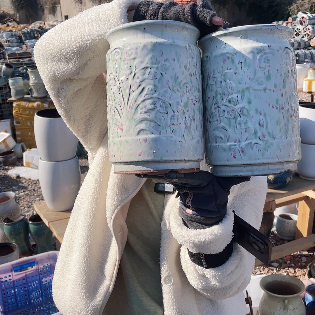 红陶王嫂花盆0130-32