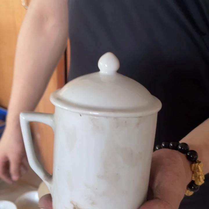 摆件怀旧瓷器，默认微瑕，介意勿拍