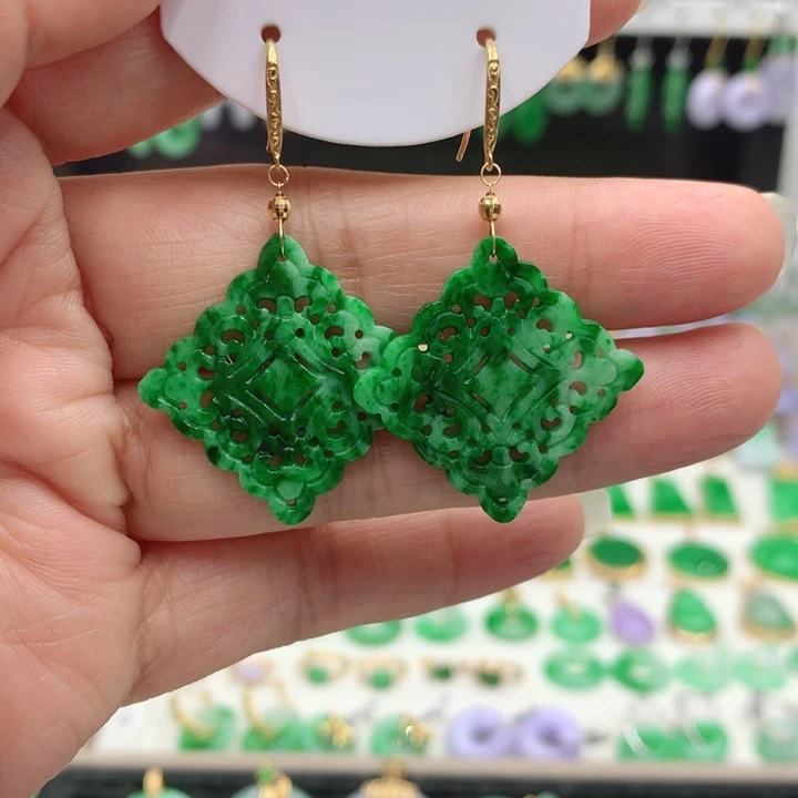 翡翠18K金镶嵌耳饰