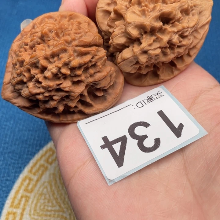 把件文玩核桃核桃