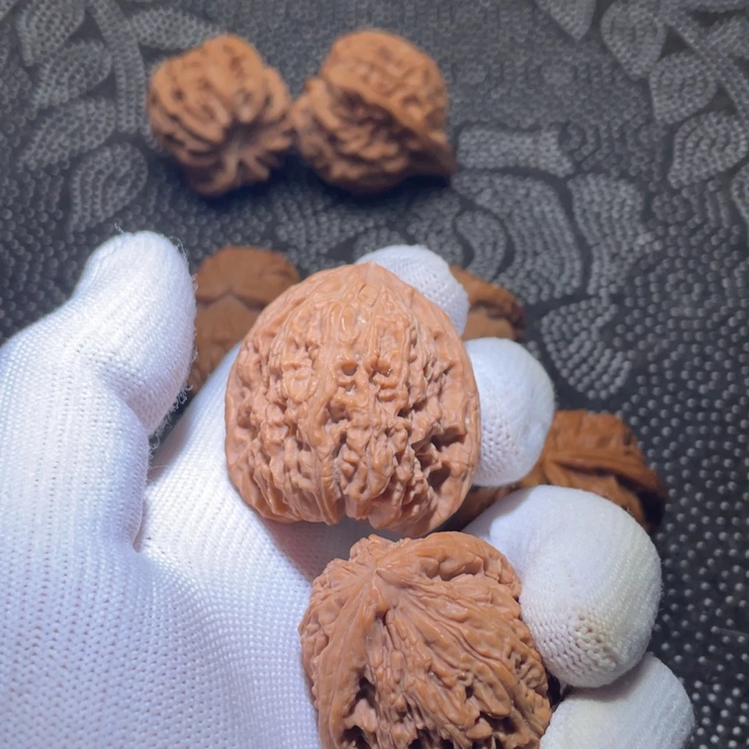 好***i文玩核桃吊坠38全品南疆石