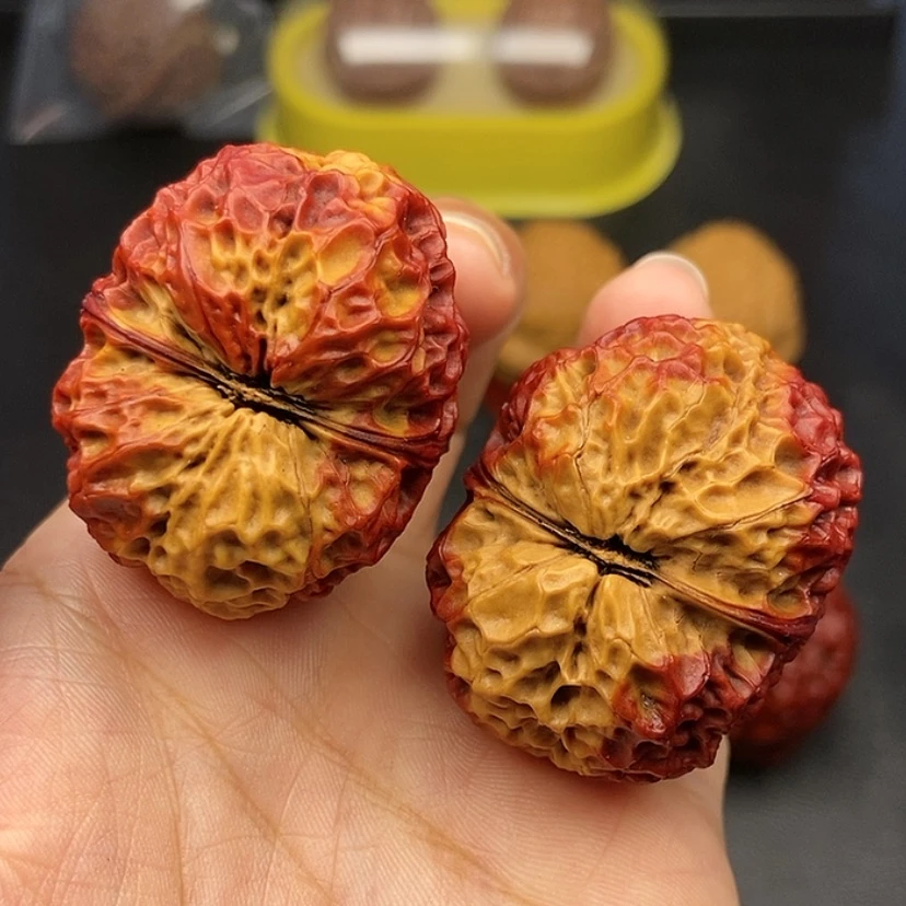 【闪购商品】把件文玩核桃41尺铁绣球51克