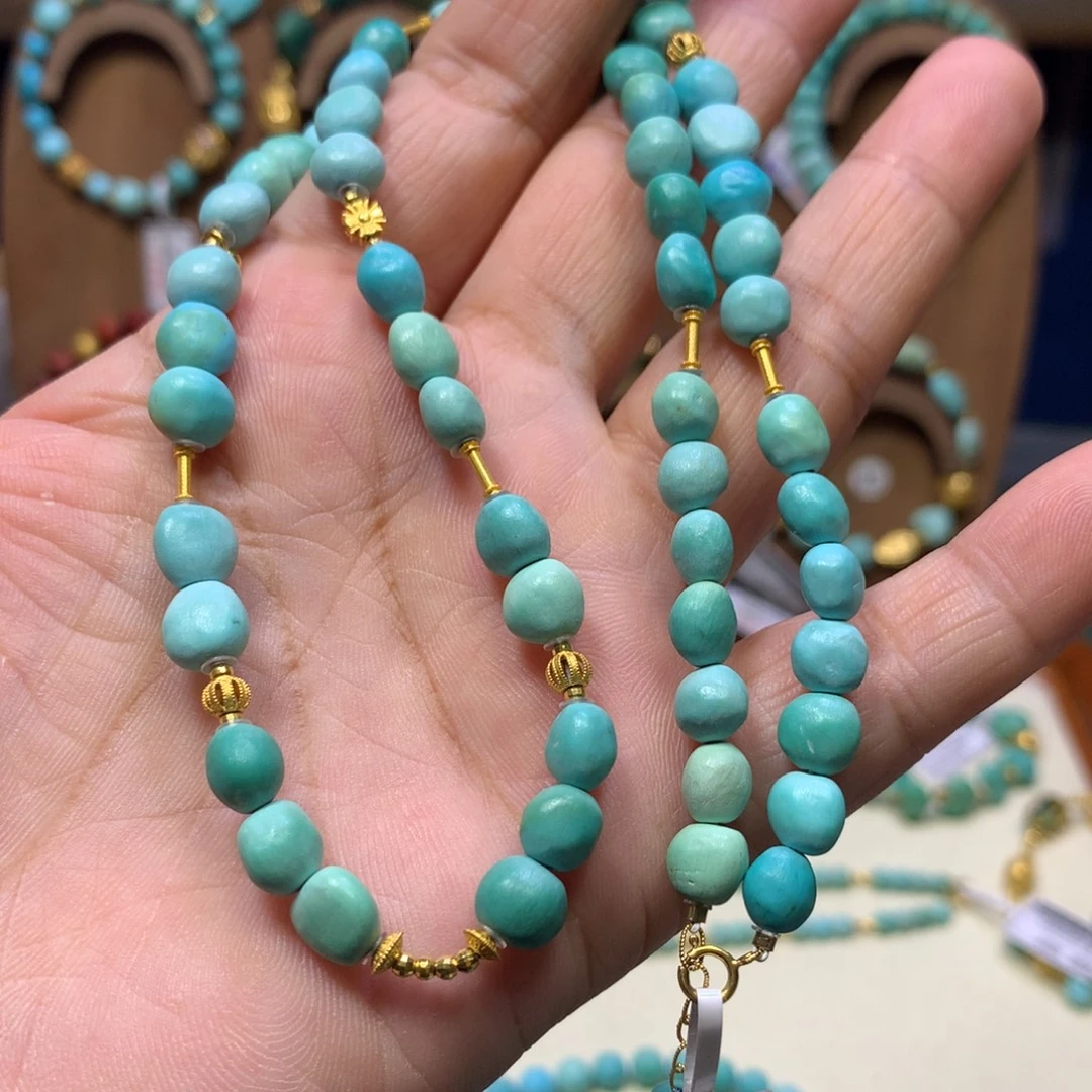 绿松石18K金镶嵌锁骨