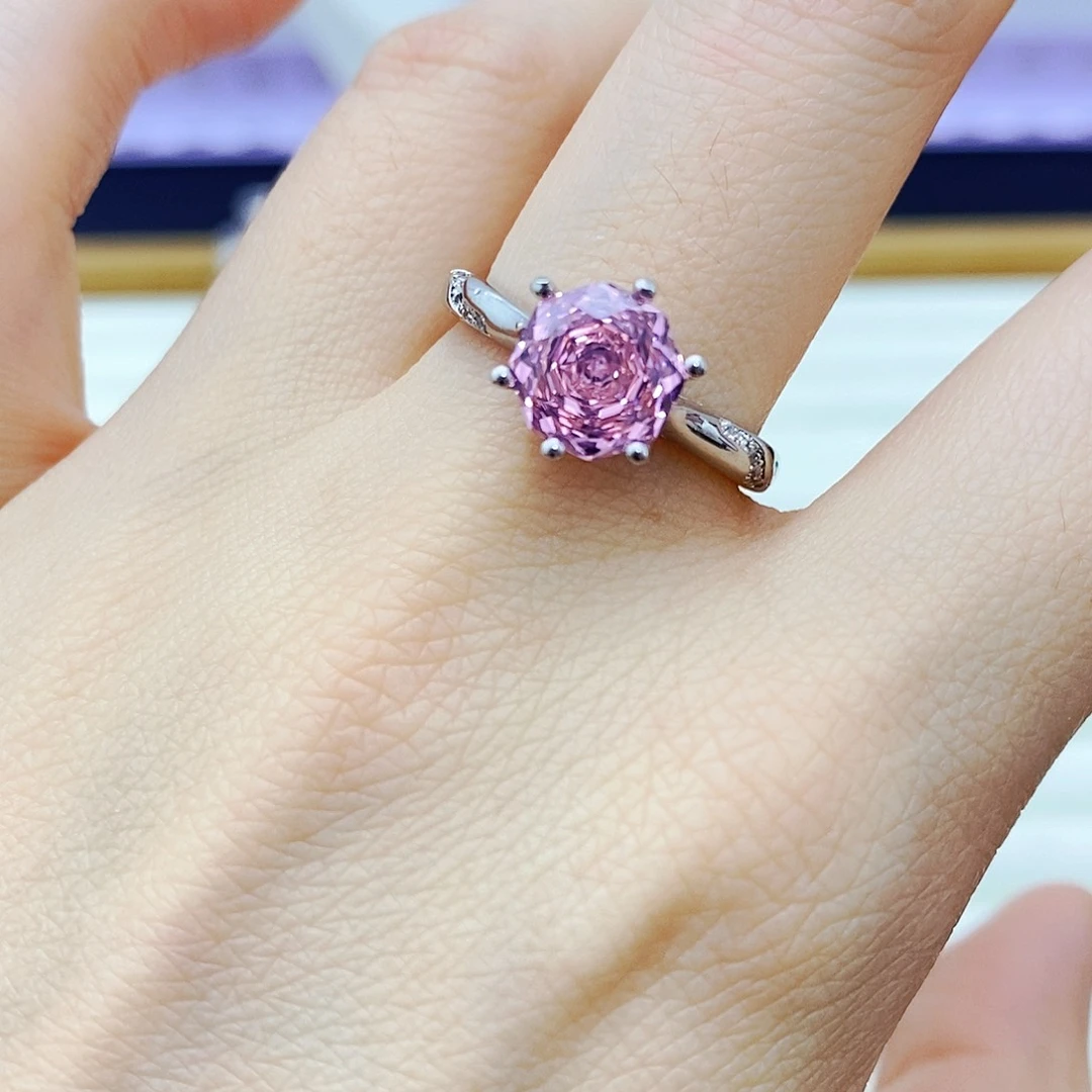 戒指蓝宝石未镶嵌