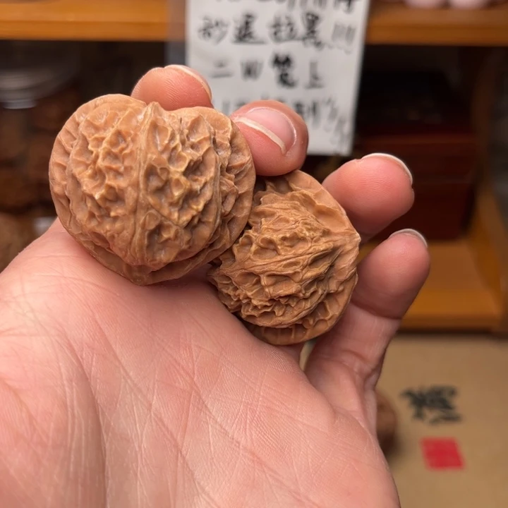 文玩核桃吊坠39黄金甲宫灯