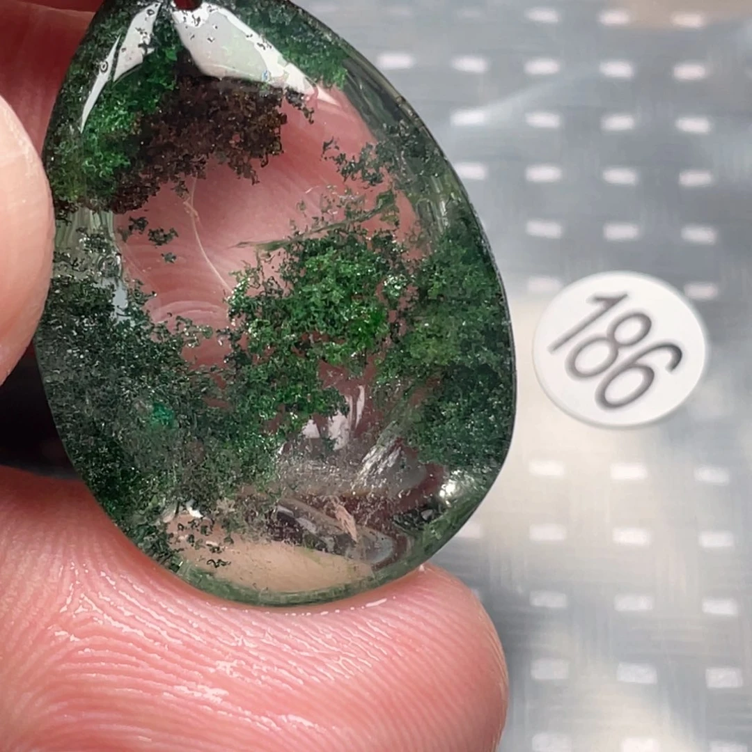 【闪购商品】颈饰未镶嵌水晶来****枞