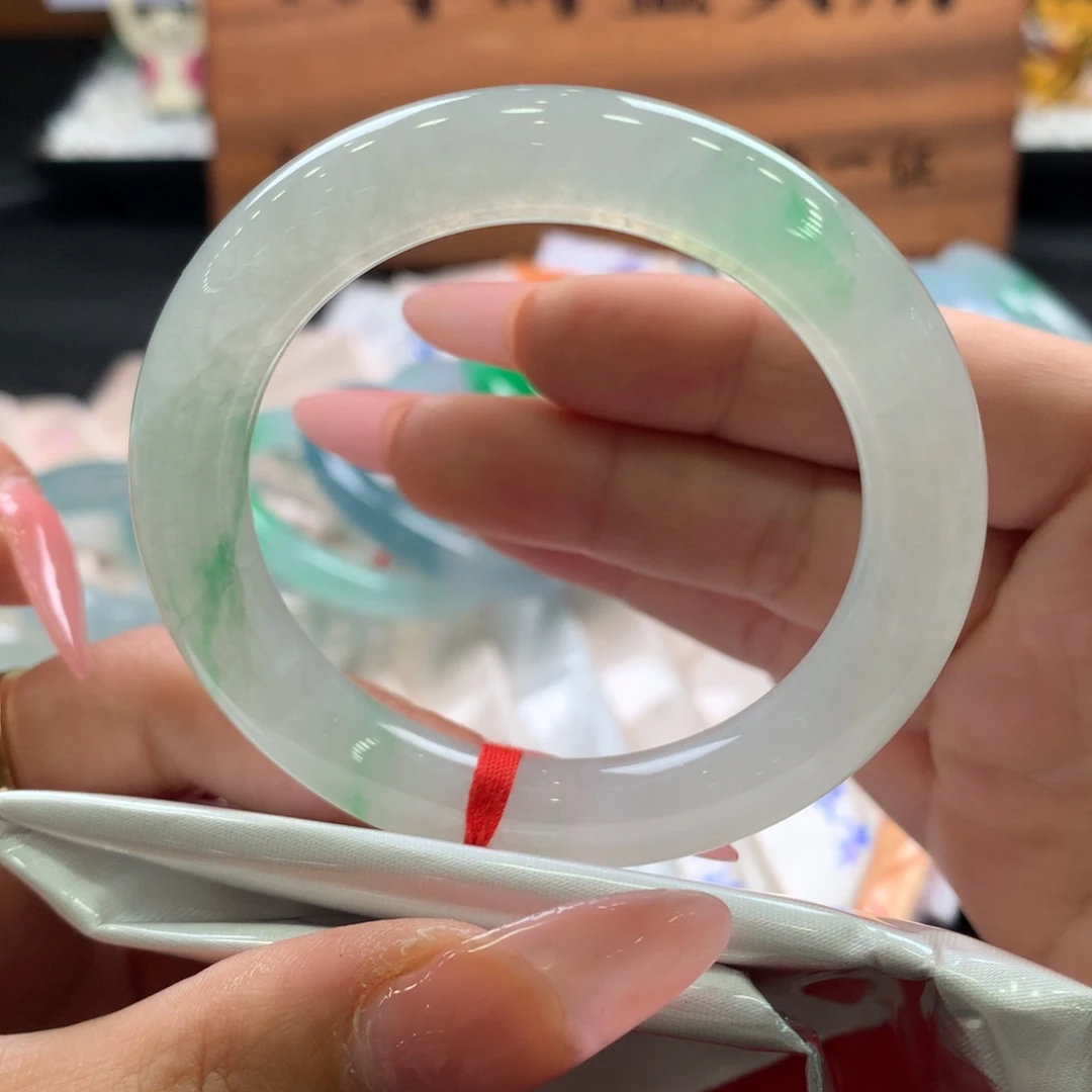 翡翠未镶嵌手镯50.5圆条