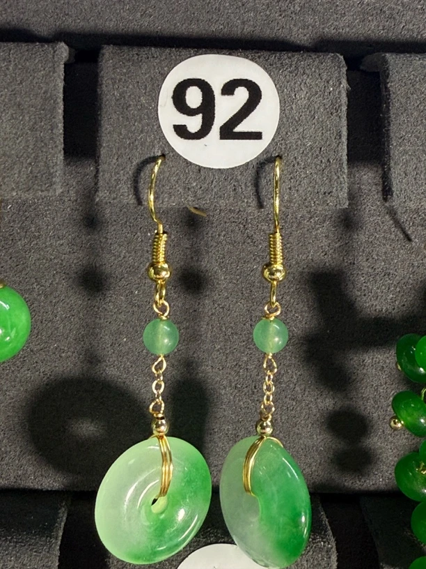天然缅甸翡翠A货耳饰 92