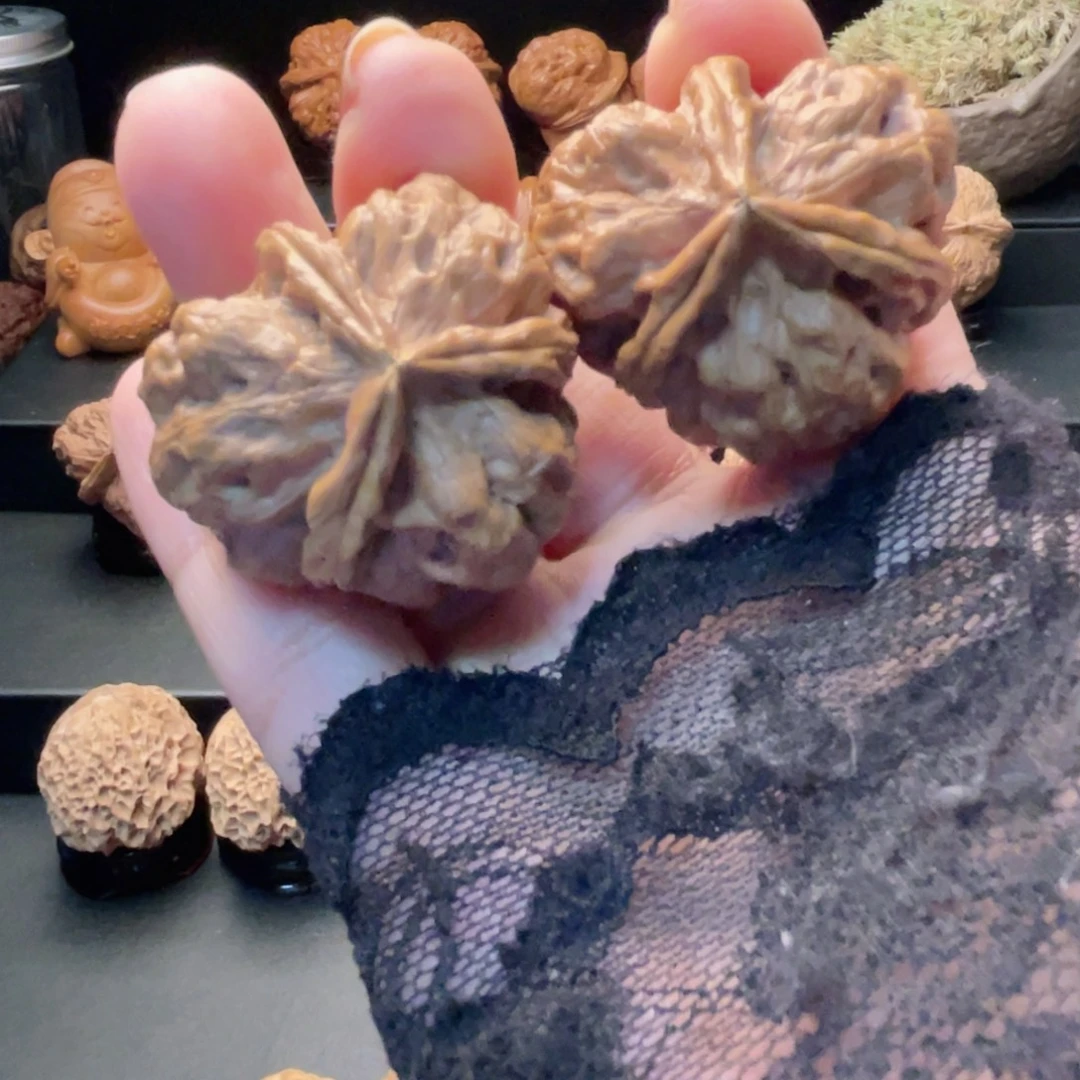 吊坠文玩核桃小霸王…………