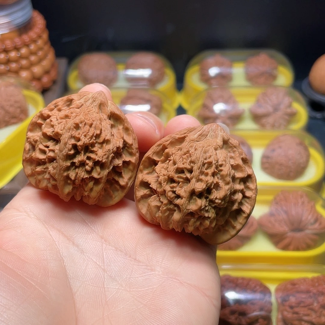 桃核吊坠46尺满天星