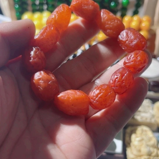 海子枣型珠红色啦