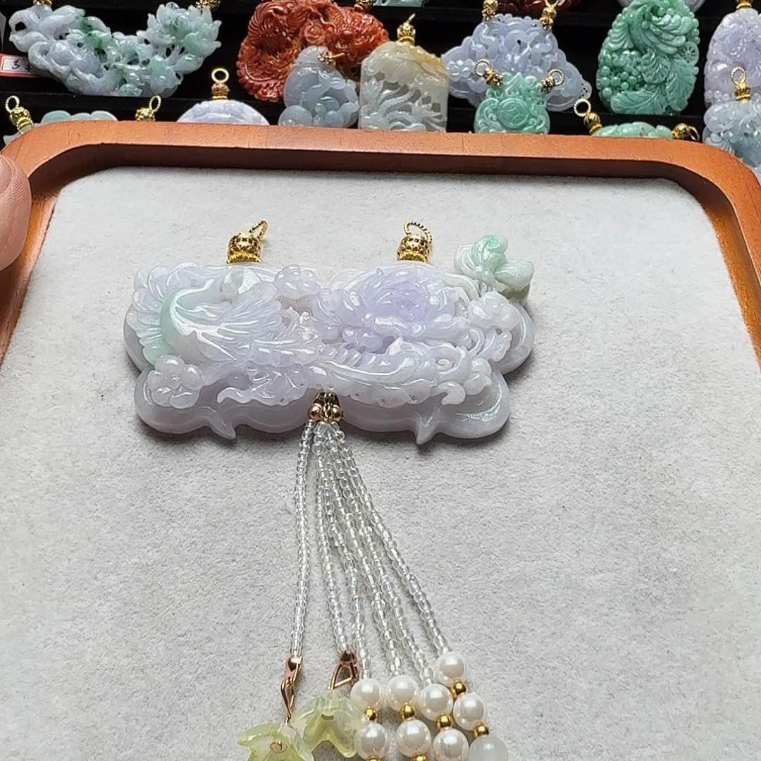 吊坠(赠链)未镶嵌翡翠