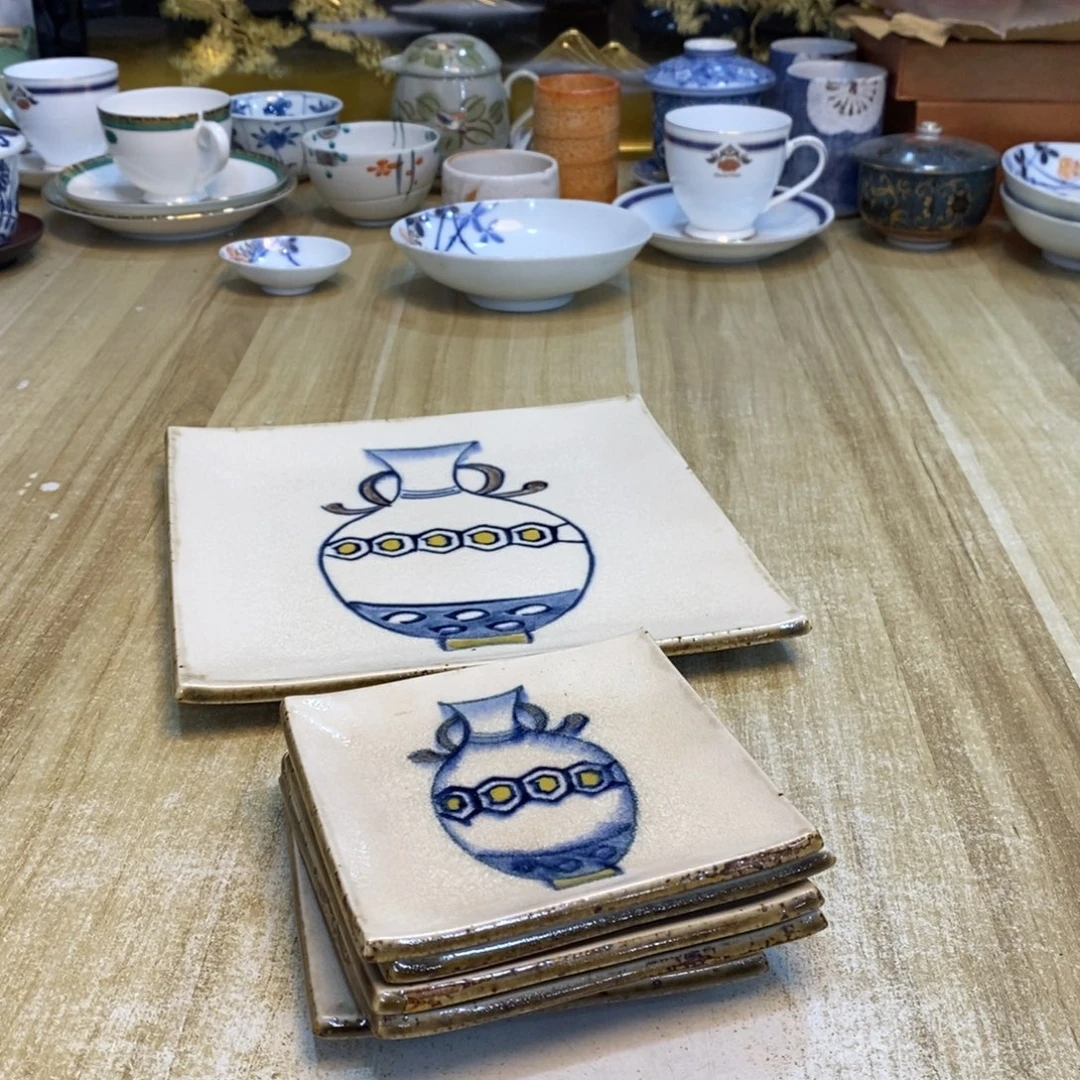 S***r瓷片易雅集工艺品有限公司