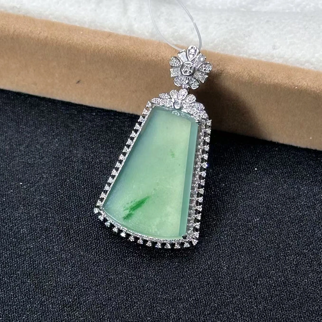 【睿泽鉴宝】18K翡翠颈饰  FZB0118-83