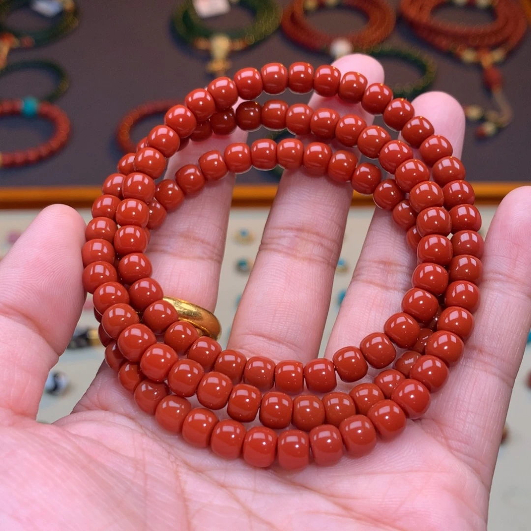 颈饰未镶嵌南红玛瑙