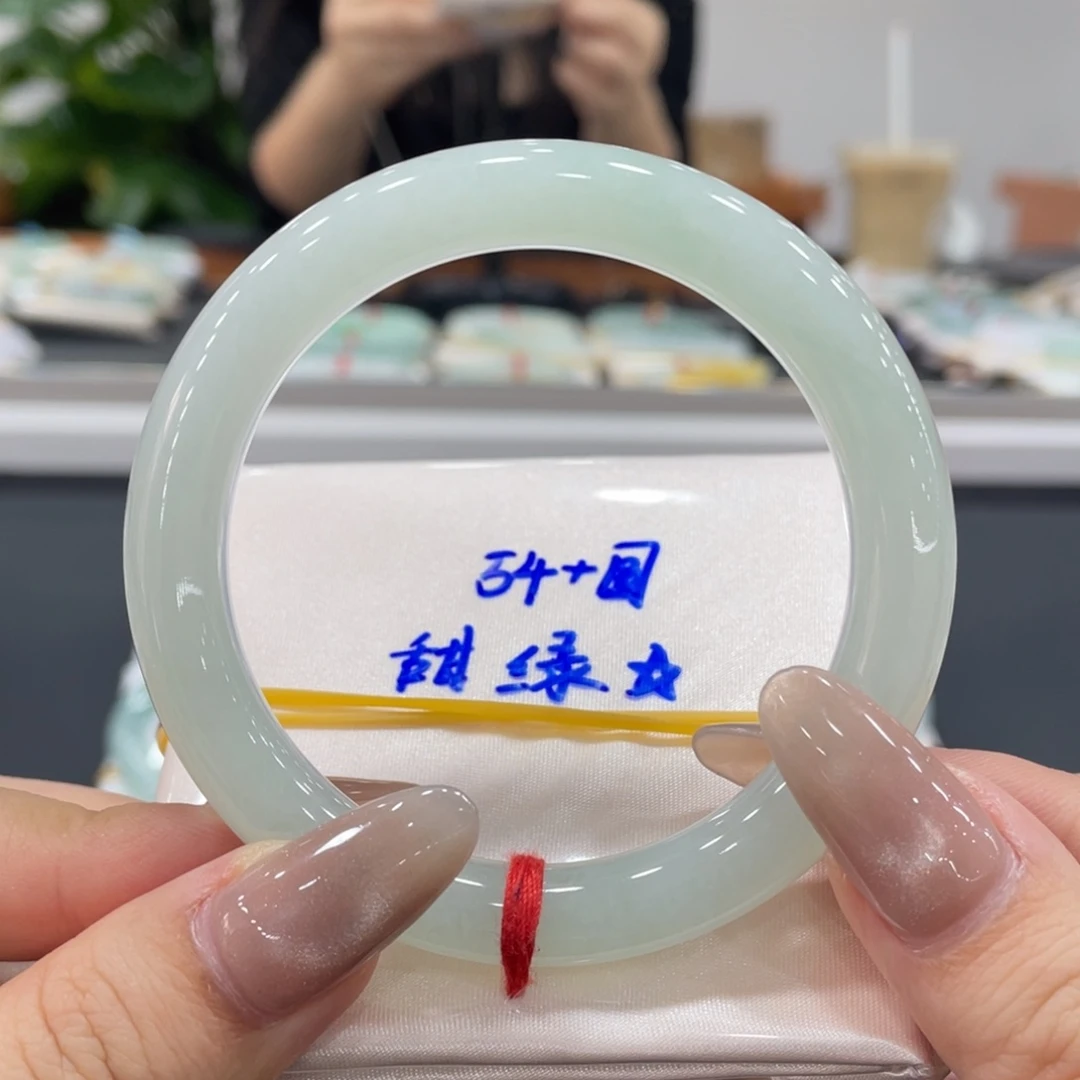 未镶嵌手镯翡翠缅甸天然翡翠手镯