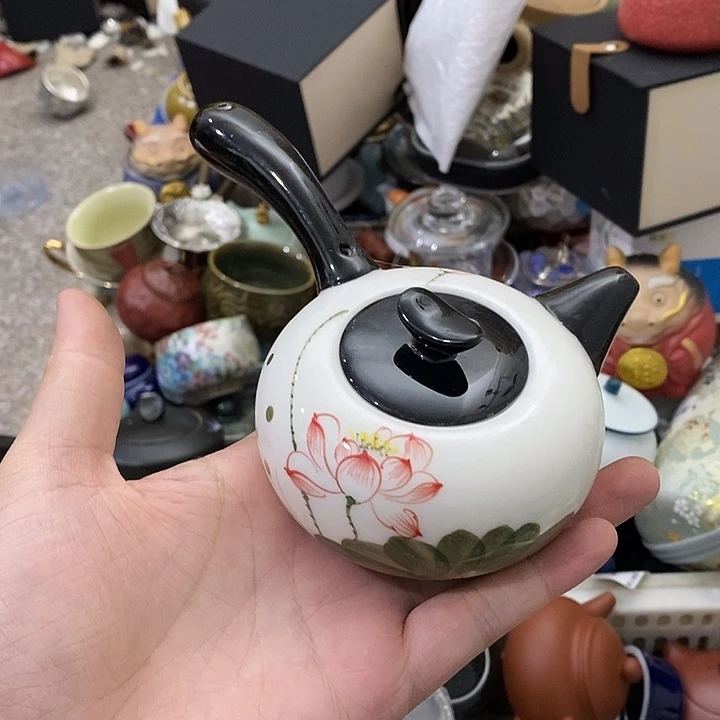 陶瓷艺术品及陶瓷制品