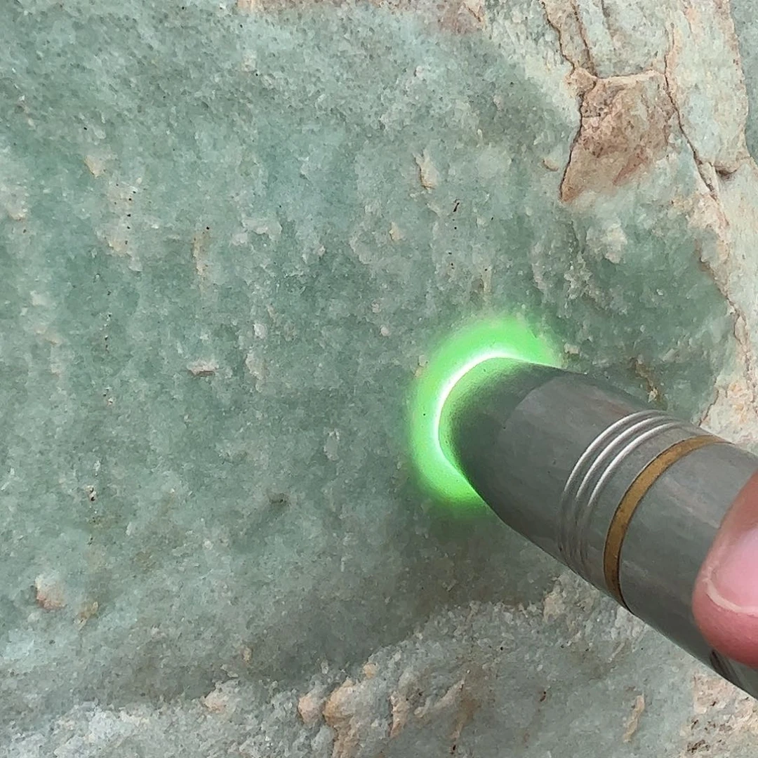 绿东陵冰晴水手镯