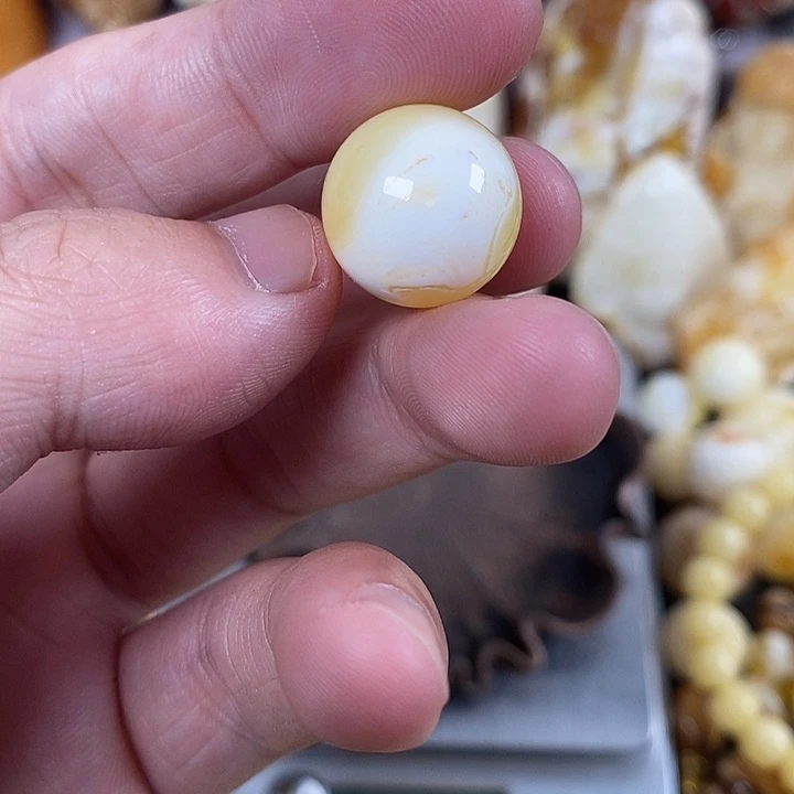 琥珀未镶嵌裸石我