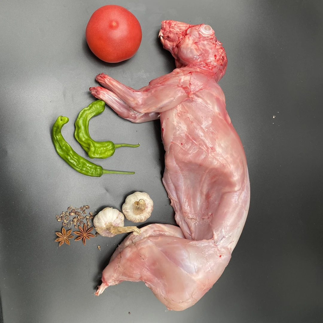 养殖场直销新鲜现杀兔肉带骨兔肉无骨去骨兔肉整只兔肉