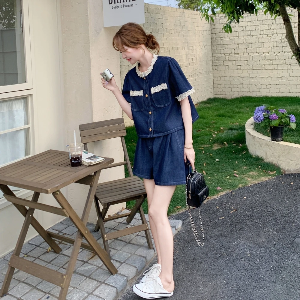 韩系花边拼接牛仔套装女夏季2025年新款小个子短袖上衣短裤两件套