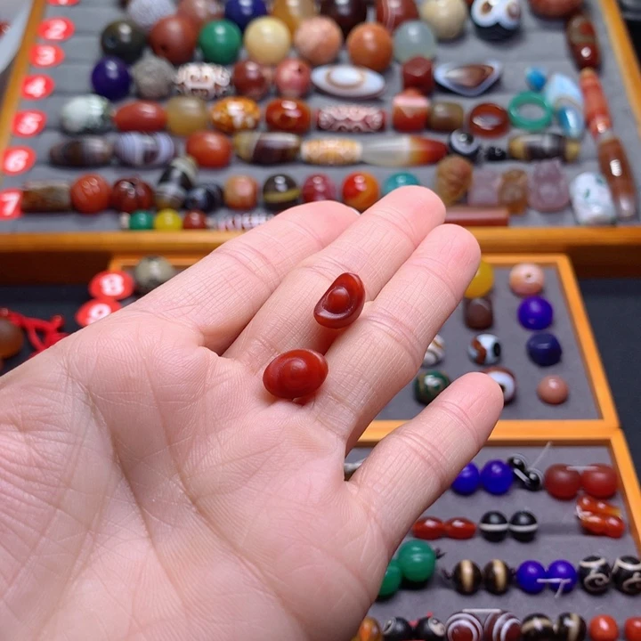 玛瑙/玉髓颈饰未镶嵌浩*