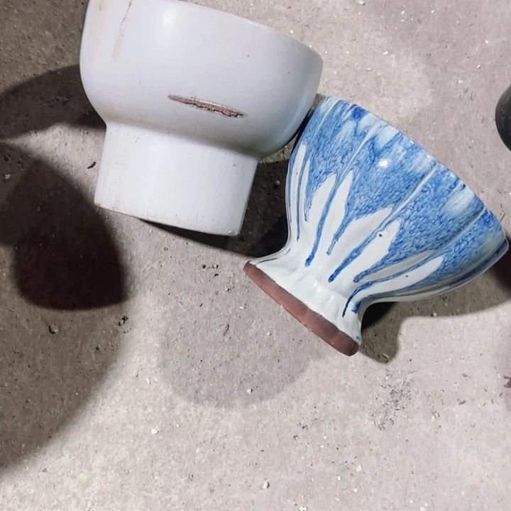 紫砂口径15高度13两只小瑕疵