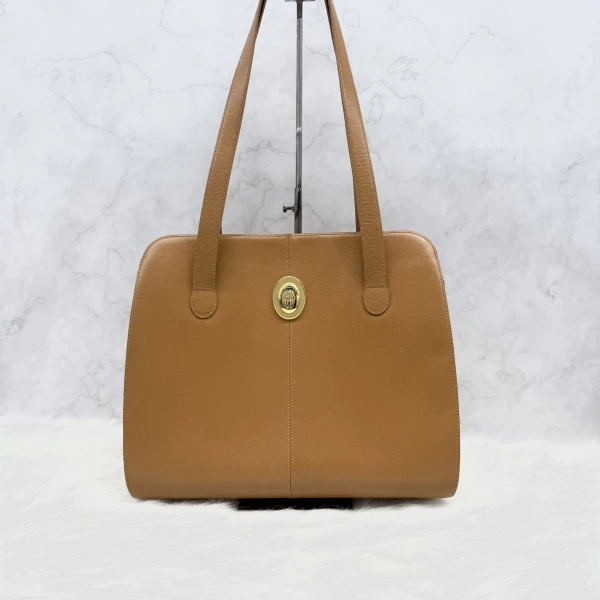 95新/迪奥/包包/市场价18000/250212CZ0023