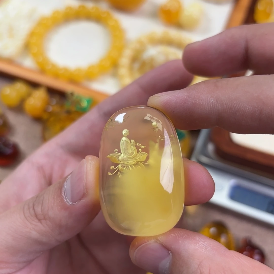 玲***2蜜蜡未镶嵌裸石悟道