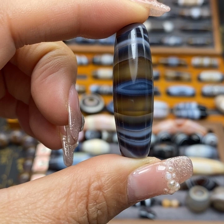 玛瑙/玉髓颈饰未镶嵌冰**芦