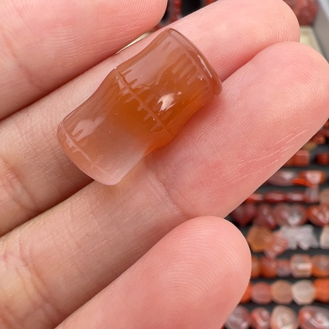 南红玛瑙未镶嵌颈饰竹节