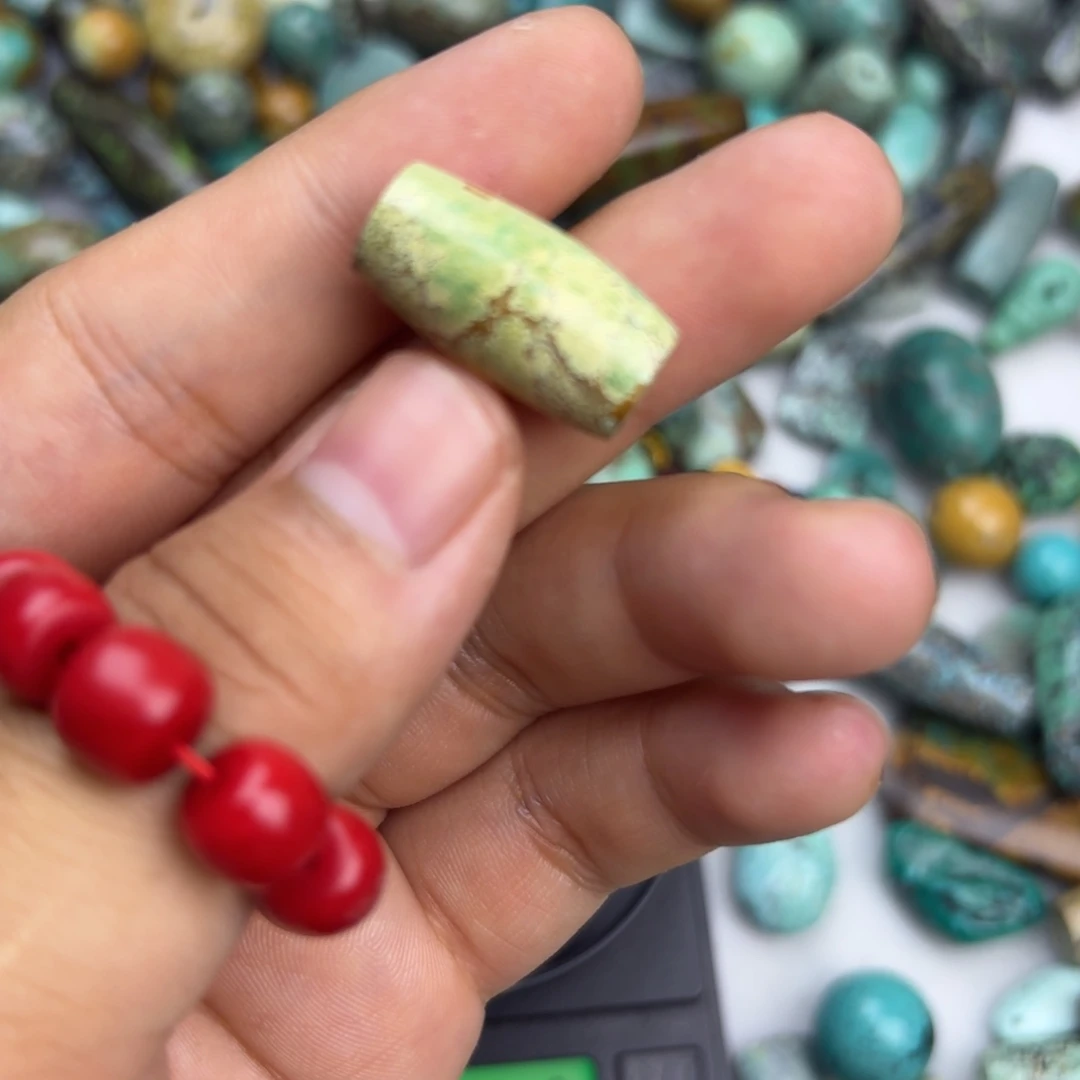 未镶嵌南红玛瑙珠宝奇石