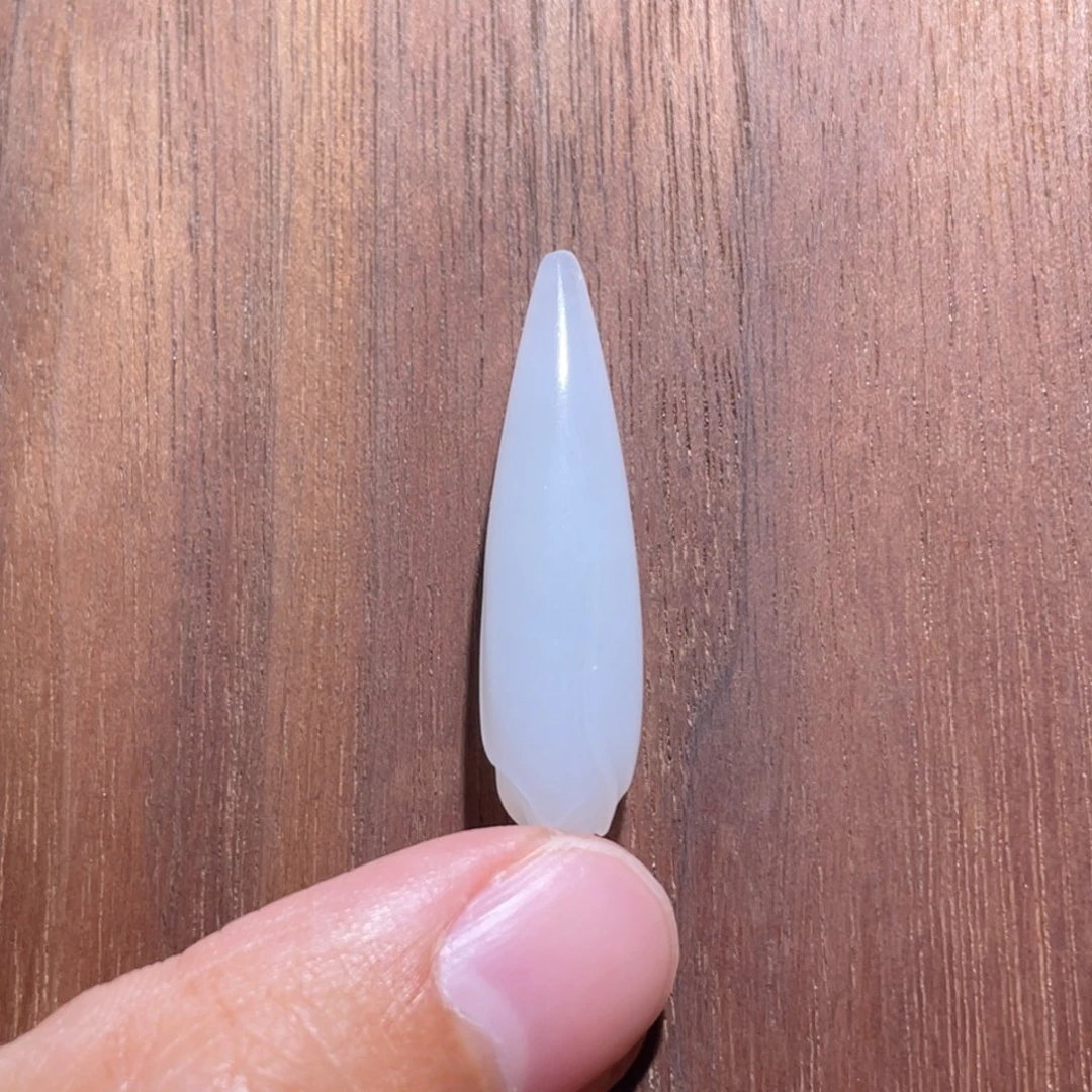未镶嵌手链和田玉玉兰花吊坠