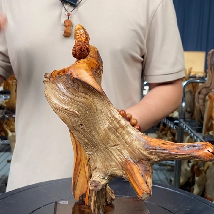 柏木（崖柏）随型摆件