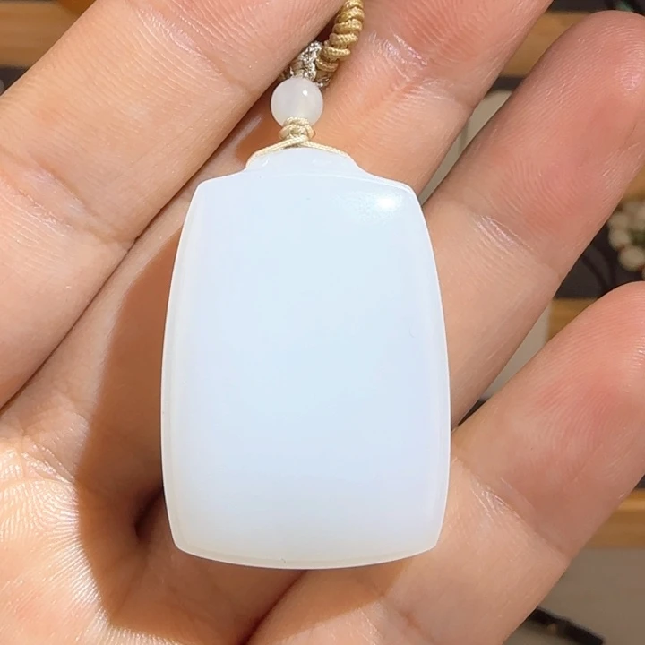 和田玉未镶嵌颈饰G****s