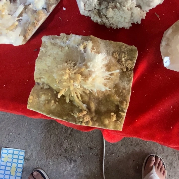 对***何玛瑙/玉髓合金挂件