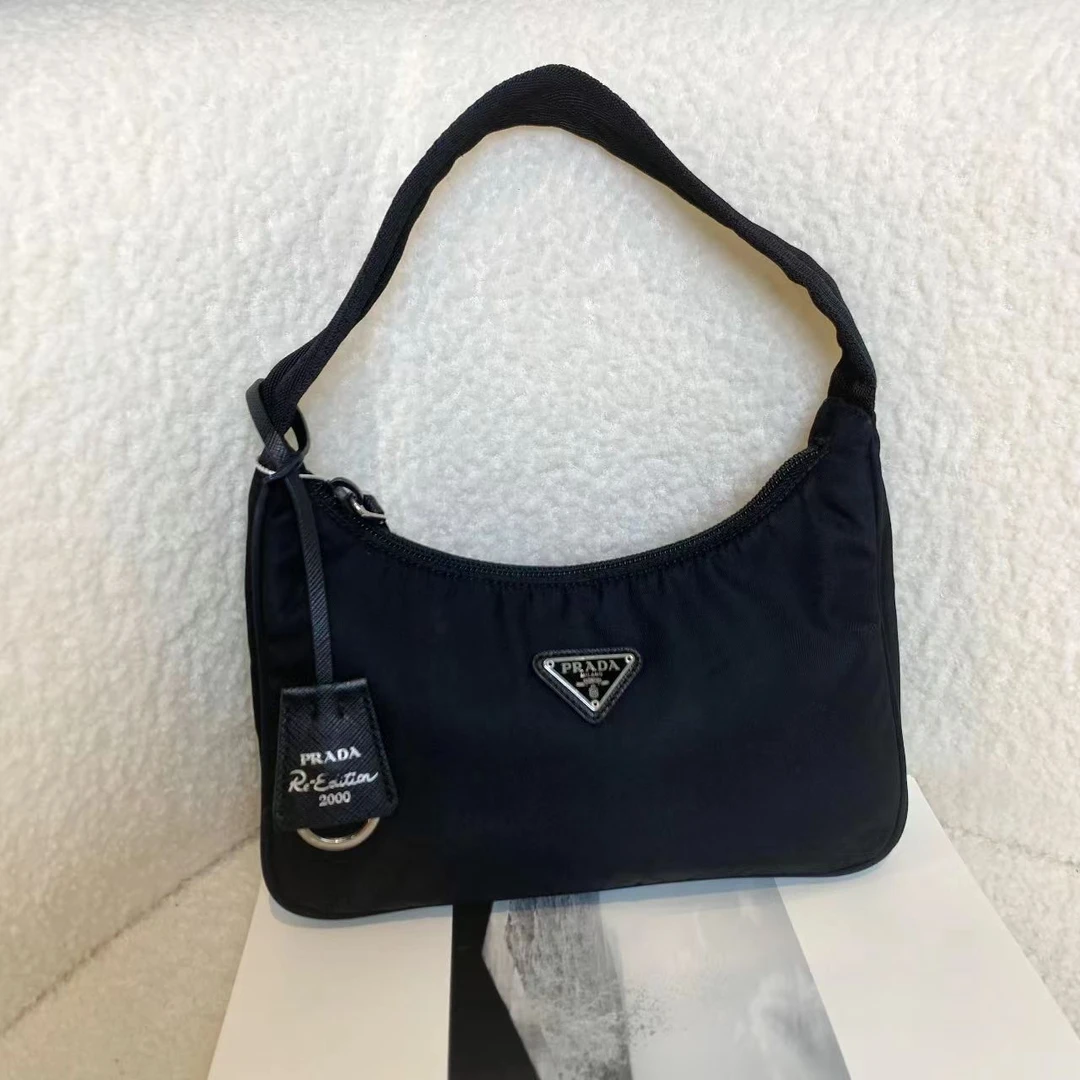 99新 Prada/普拉达 壹臻/黑银hobo包 2000 12712608