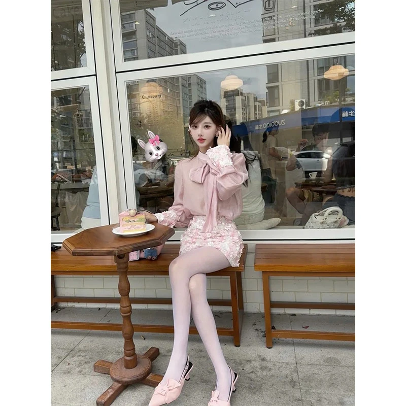 2025夏季新款粉色蝴蝶结衬衫女设计感小众秋新款法式包臀裙两件套