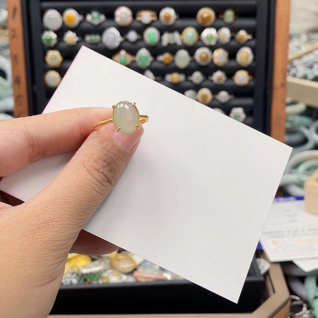 翡翠颈饰未镶嵌天然翡翠Ａ货