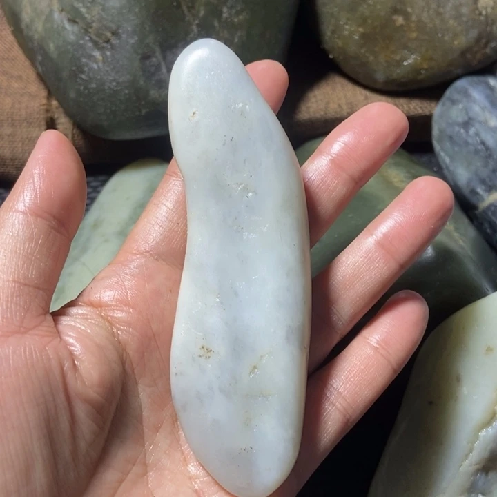 未镶嵌和田玉挂件