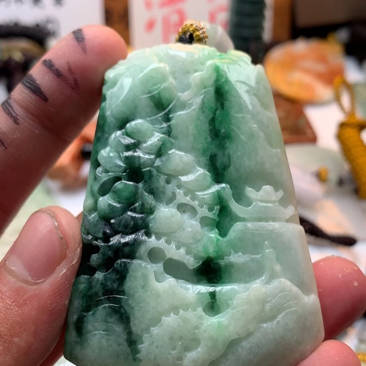 翡翠未镶嵌颈饰保真天然a货翡翠