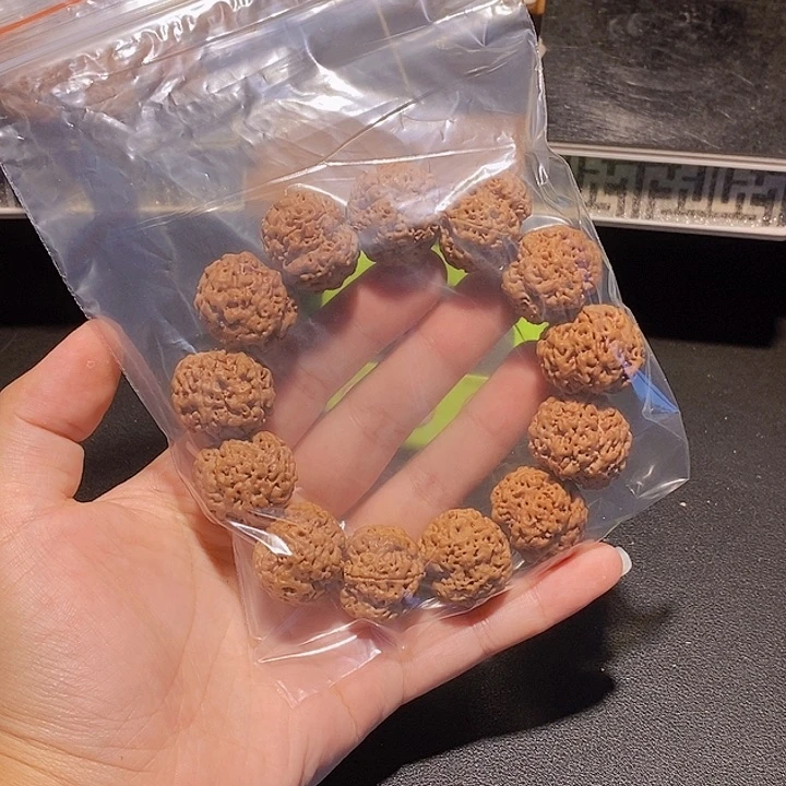 正***哲金刚菩提手串这样