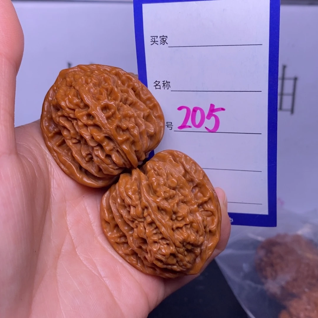 文玩核桃把件205/38三角楼