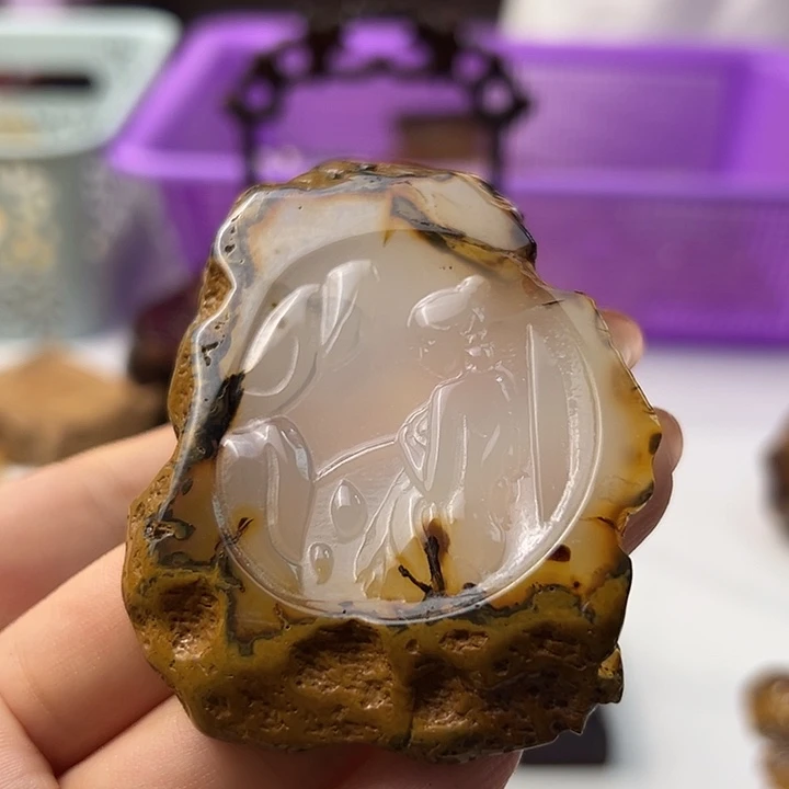 玛瑙/玉髓颈饰合金