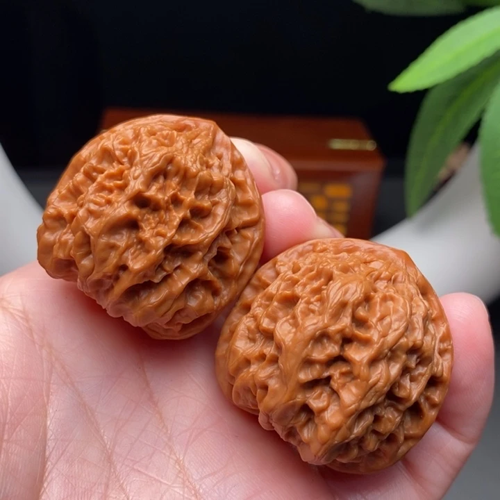 文玩核桃把件野牛39