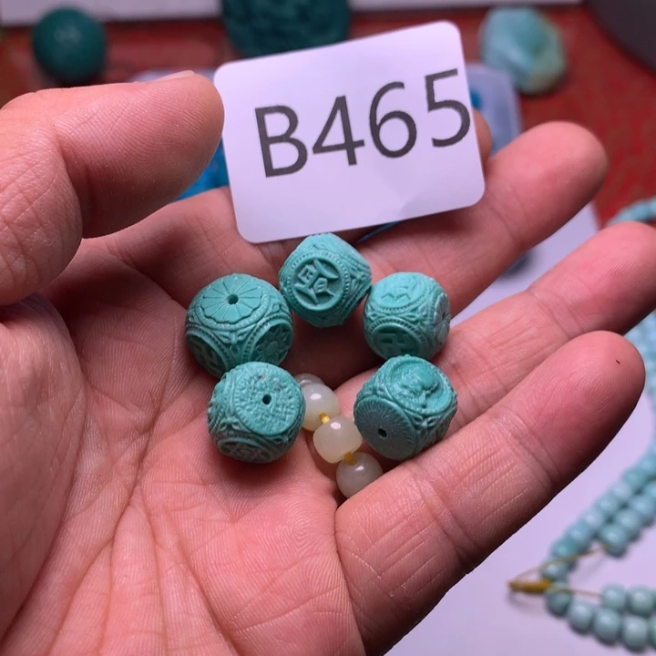 同***父南红玛瑙未镶嵌珠宝奇石